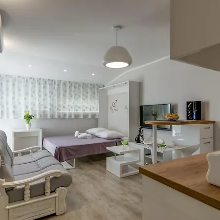 Vista Spalato Apartamento *